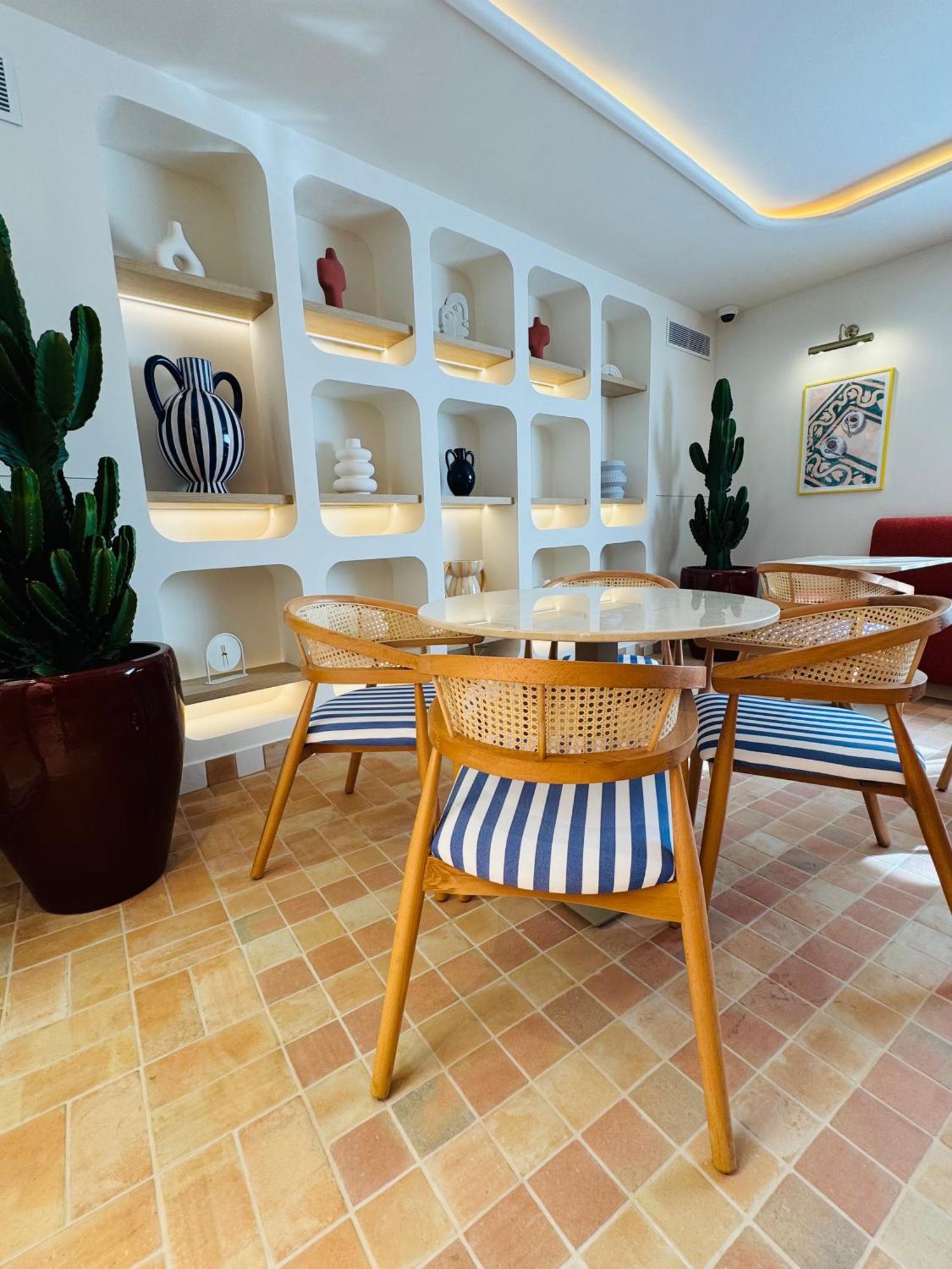Hotel Gabriel Menton Exterior photo